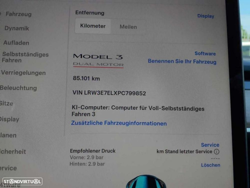 Tesla Model 3 Long Range AWD Dual Motor Performance - 4