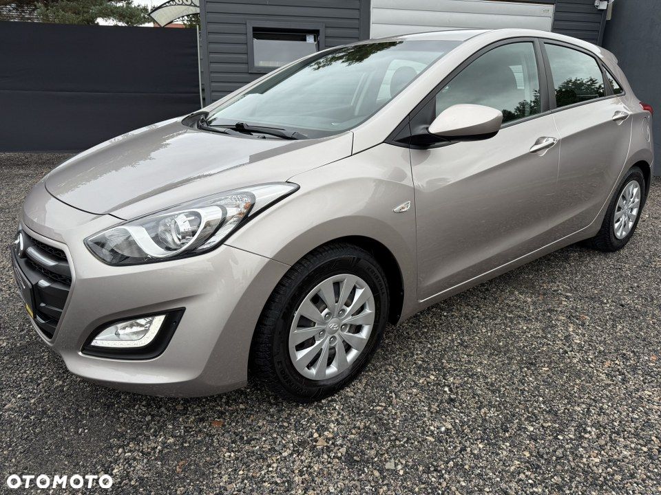 Hyundai i30 1.4 Premiere Comfort - 3
