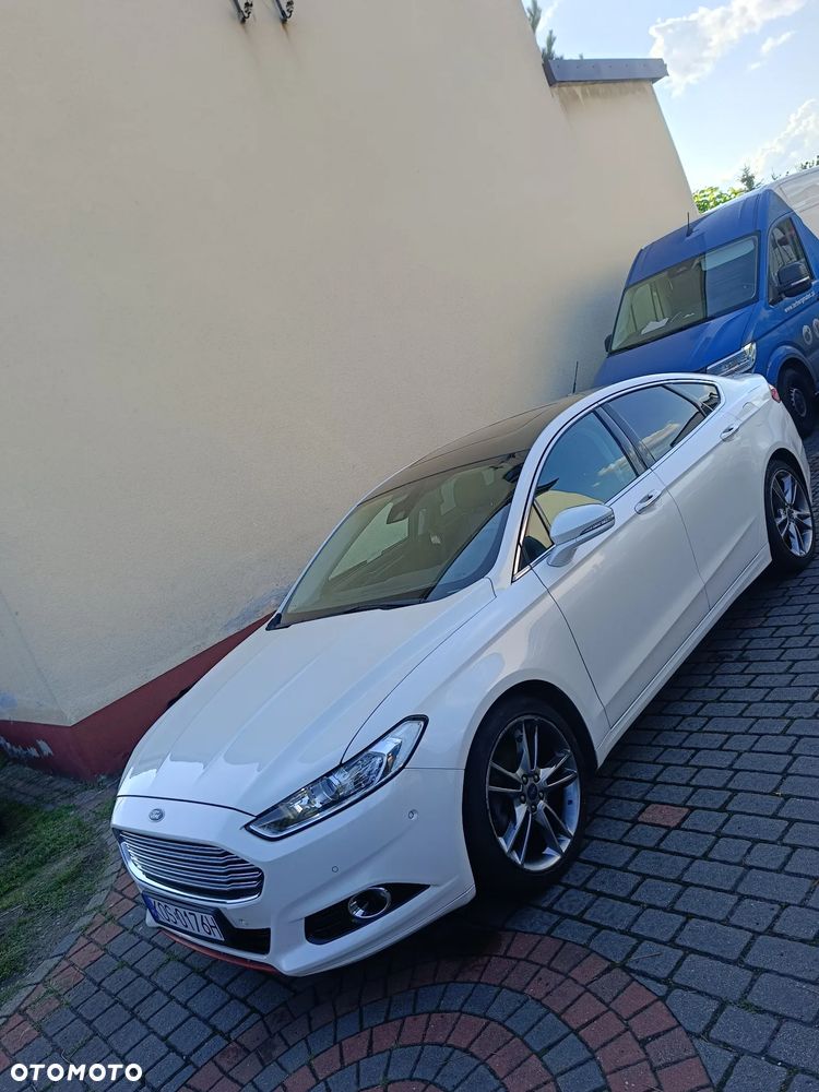 Ford Fusion - 1