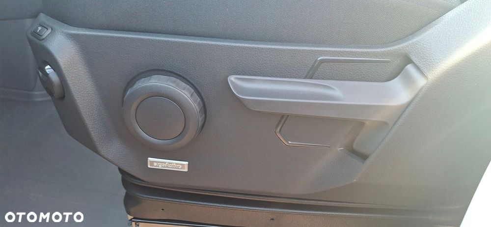 Volkswagen Crafter 2.0 TDI 177 KM Manual - 28