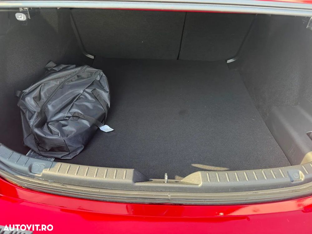 Mazda 3 e-Skyactiv X186 AT MHEV Center-Line - 28