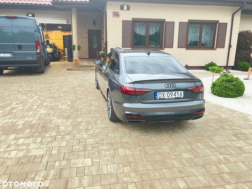 Audi A4 Limousine 40 TFSI mHEV S Line S tronic - 3