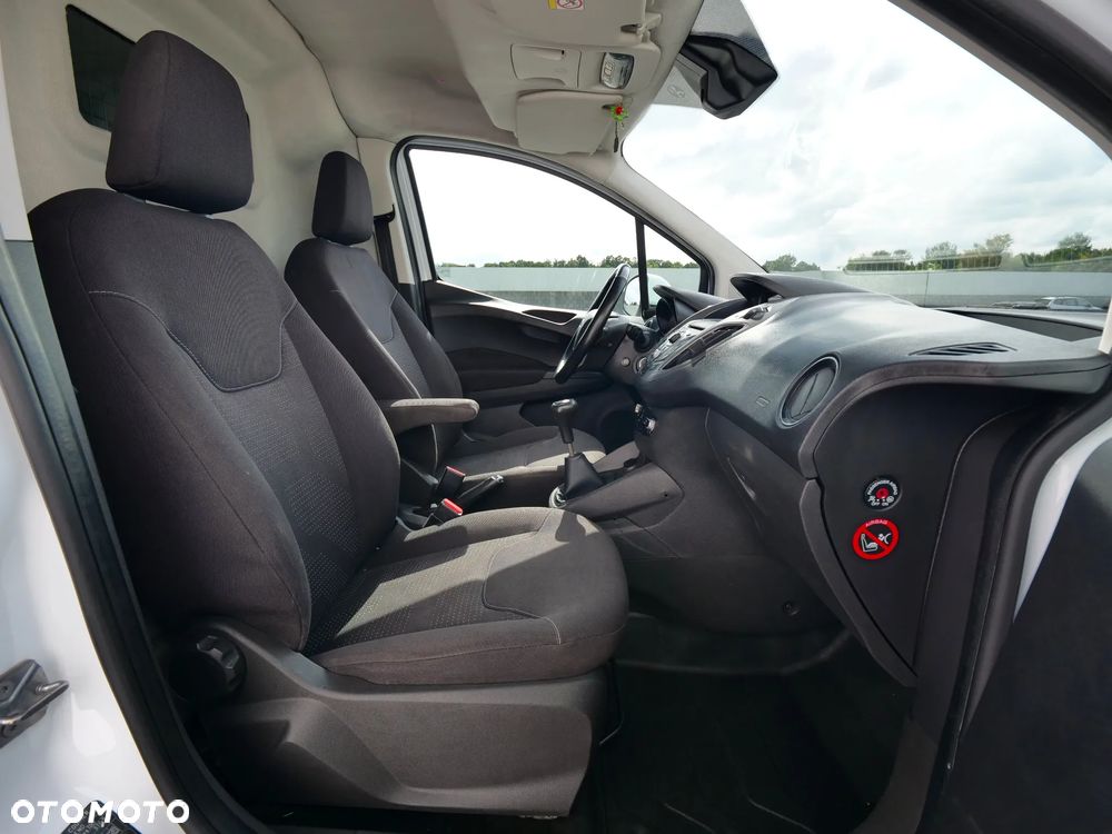Ford Transit Courier Basis - 27