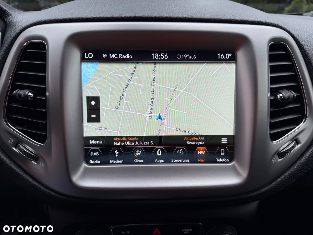Jeep Compass 1.4 MultiAir Longitude - 28