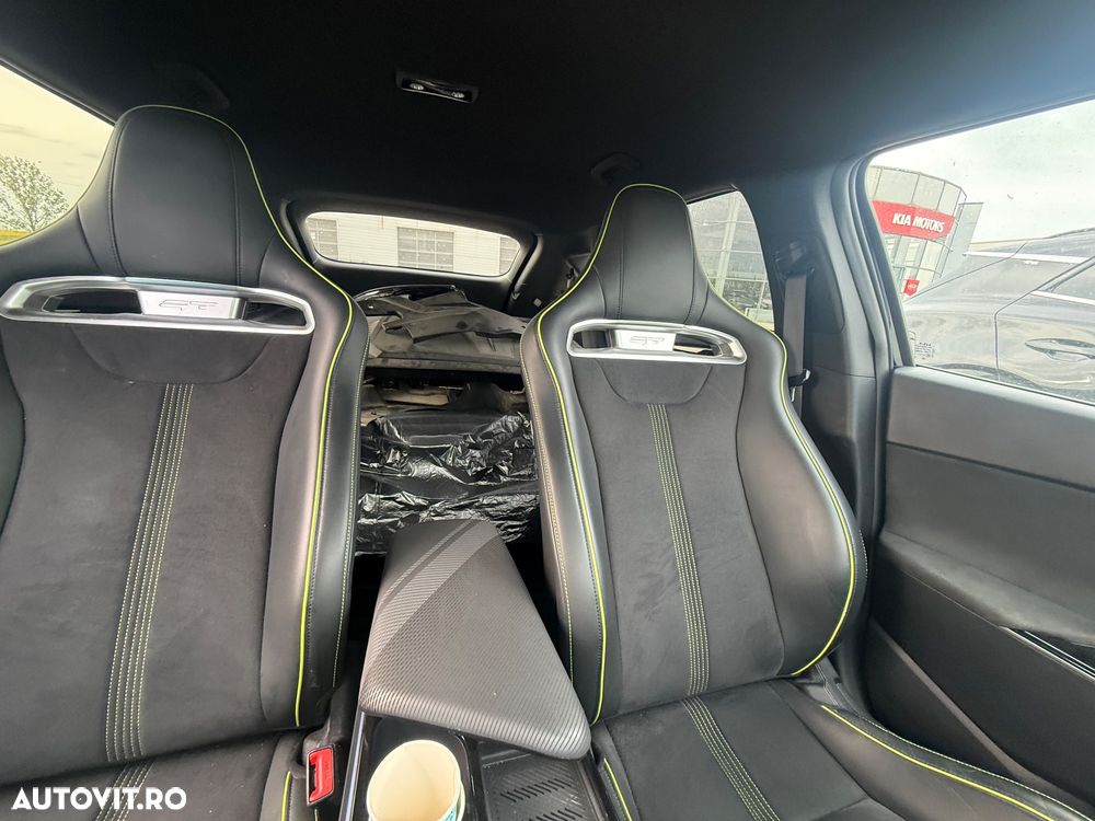 Kia EV6 77 kWh AWD GT - 8