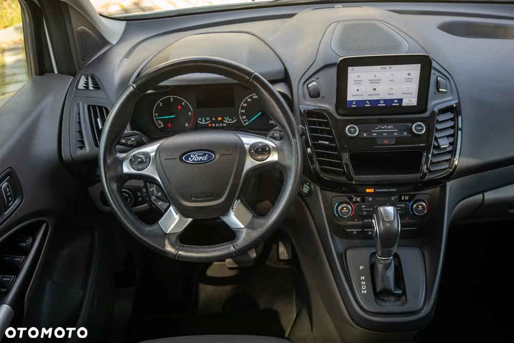 Ford Tourneo Connect Grand - 15