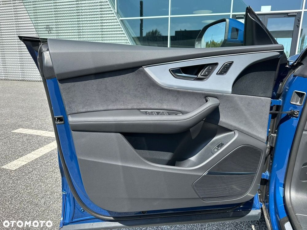 Audi Q8 - 14