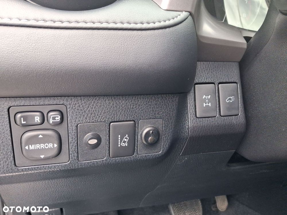Toyota RAV4 2.0 Premium 4x4 MS - 22