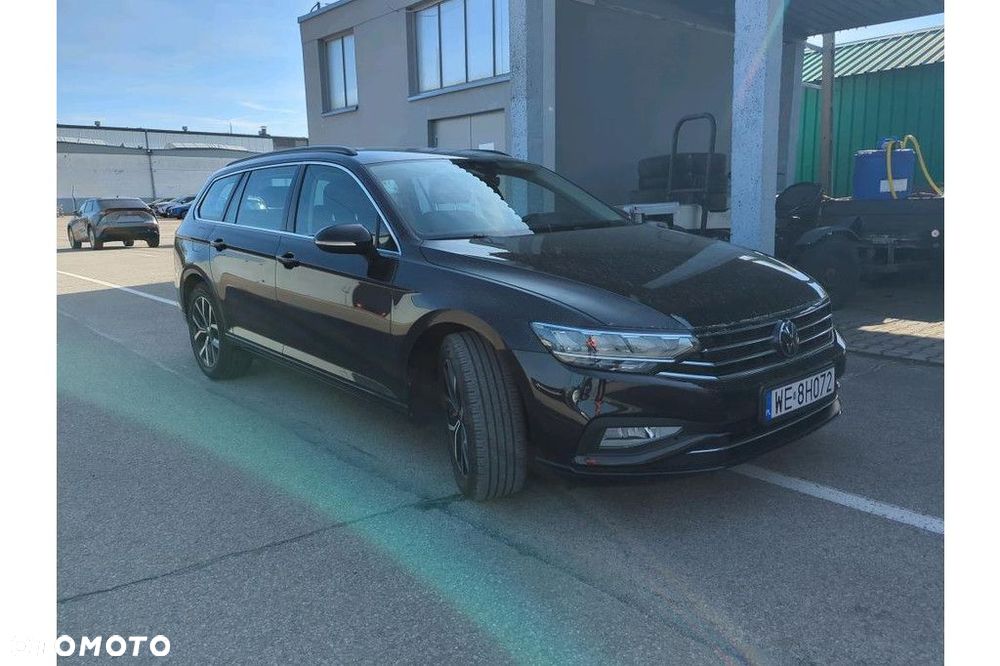 Volkswagen Passat Variant 1.5 TSI EVO Business - 4