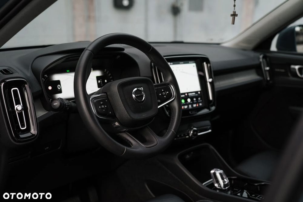 Volvo XC 40 B5 AWD Ultimate Bright - 36