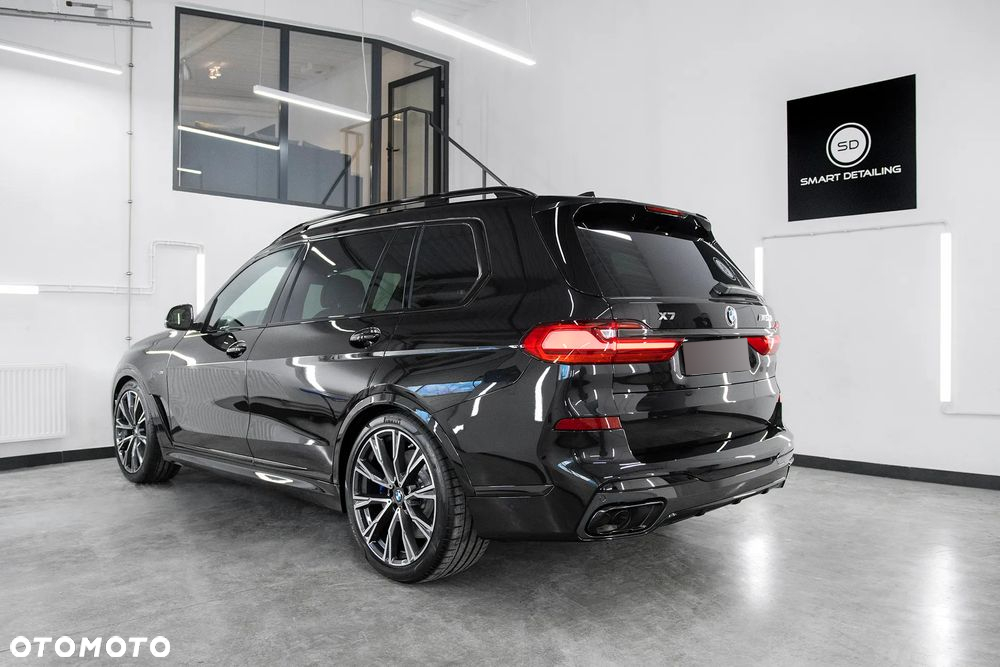 BMW X7 M50i sport - 18