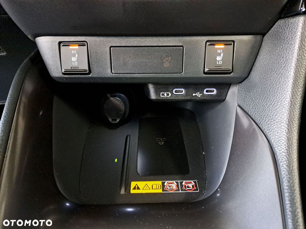 Toyota Yaris Hybrid 1.5 GR Sport - 27