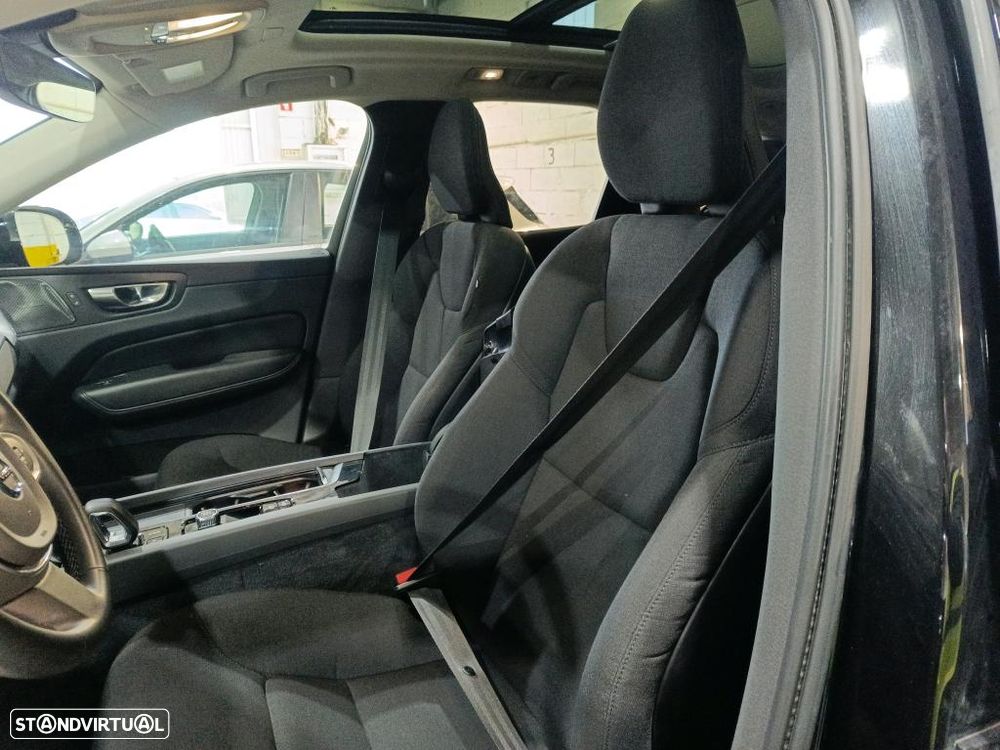 Volvo XC 60 2.0 T6 PHEV Inscription Expression AWD - 5