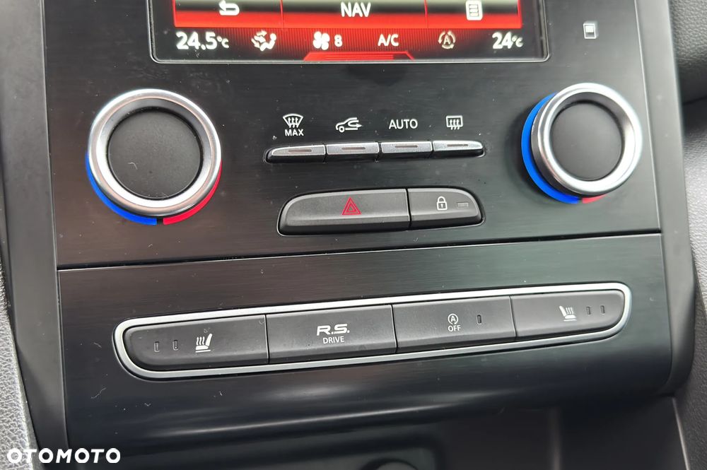 Renault Megane ENERGY TCe 205 EDC GT - 25
