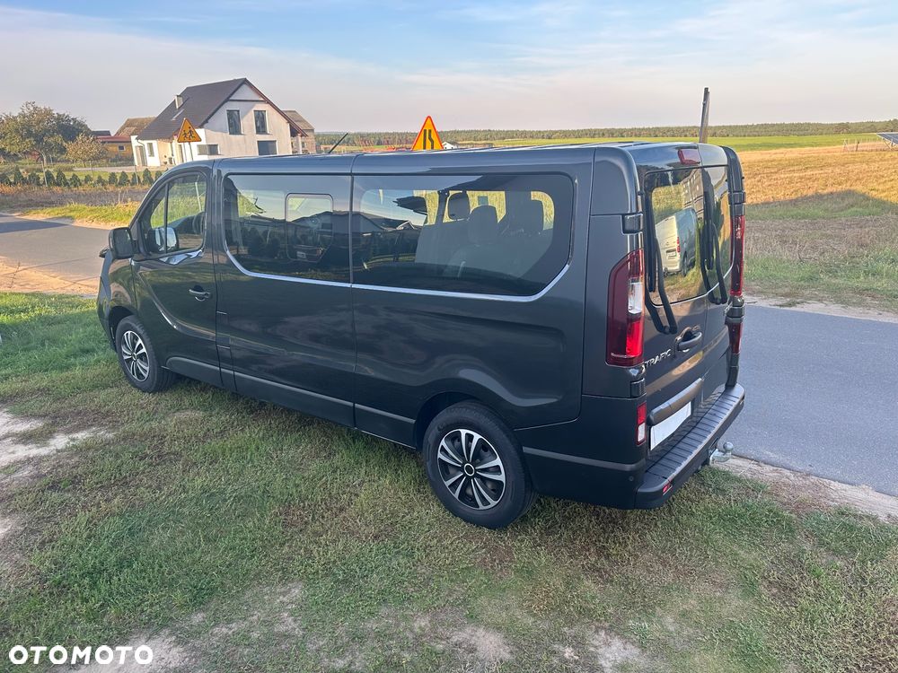 Renault Trafic Blue Grand Life - 24