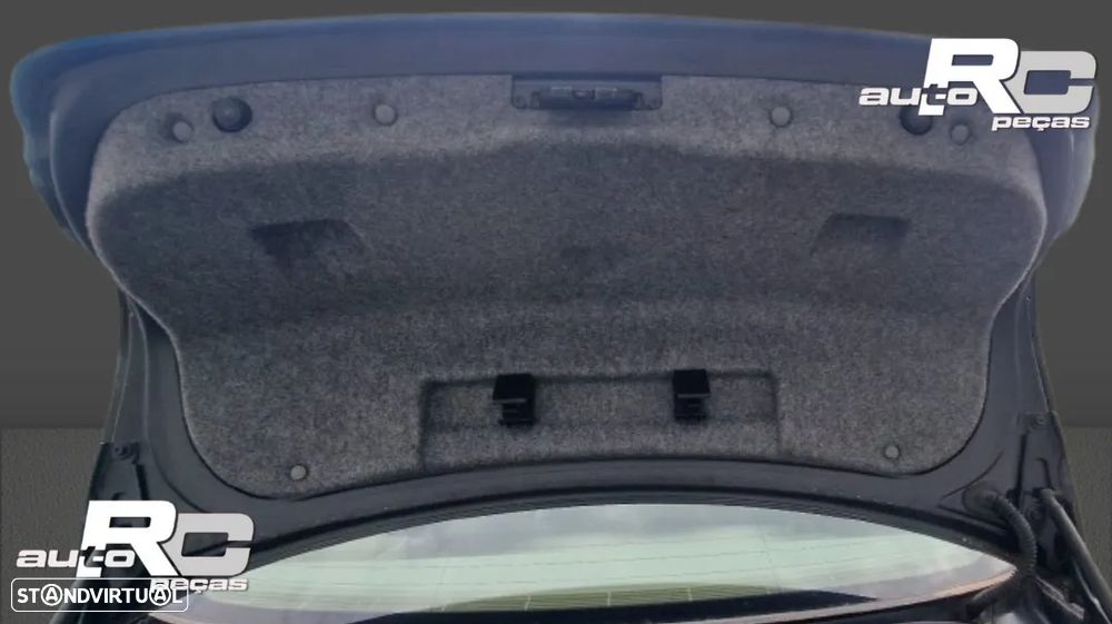 BMW E90 320D – Viatura para peças - 6