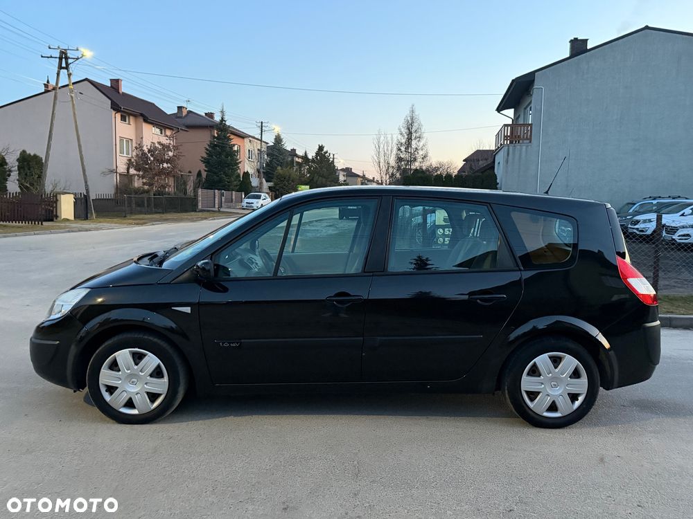 Renault Grand Scenic - 2