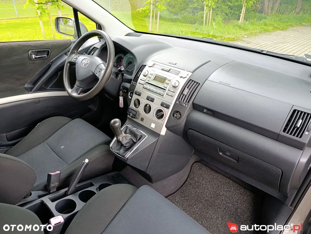 Toyota Corolla Verso 2.0 D-4D Prestige - 13