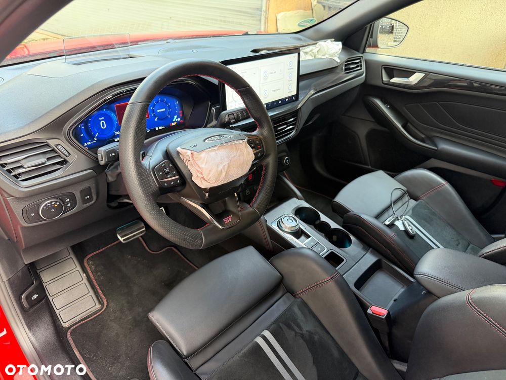 Ford Focus 2.3 EcoBoost S&S ST X - 30