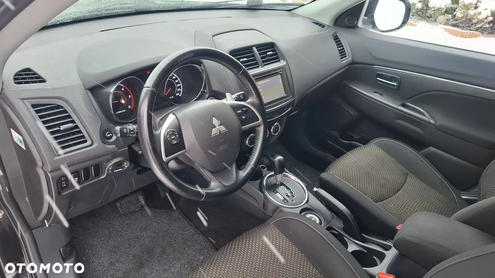 Mitsubishi ASX 2.2 DI-D 4WD Automatik Diamant Edition+ - 13