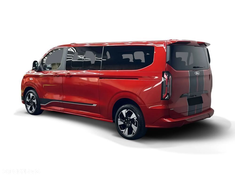 Ford Tourneo Custom 2026 photo 3