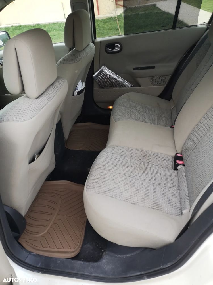 Renault Megane II Sedan 1.5 dCi Confort Privilege - 6