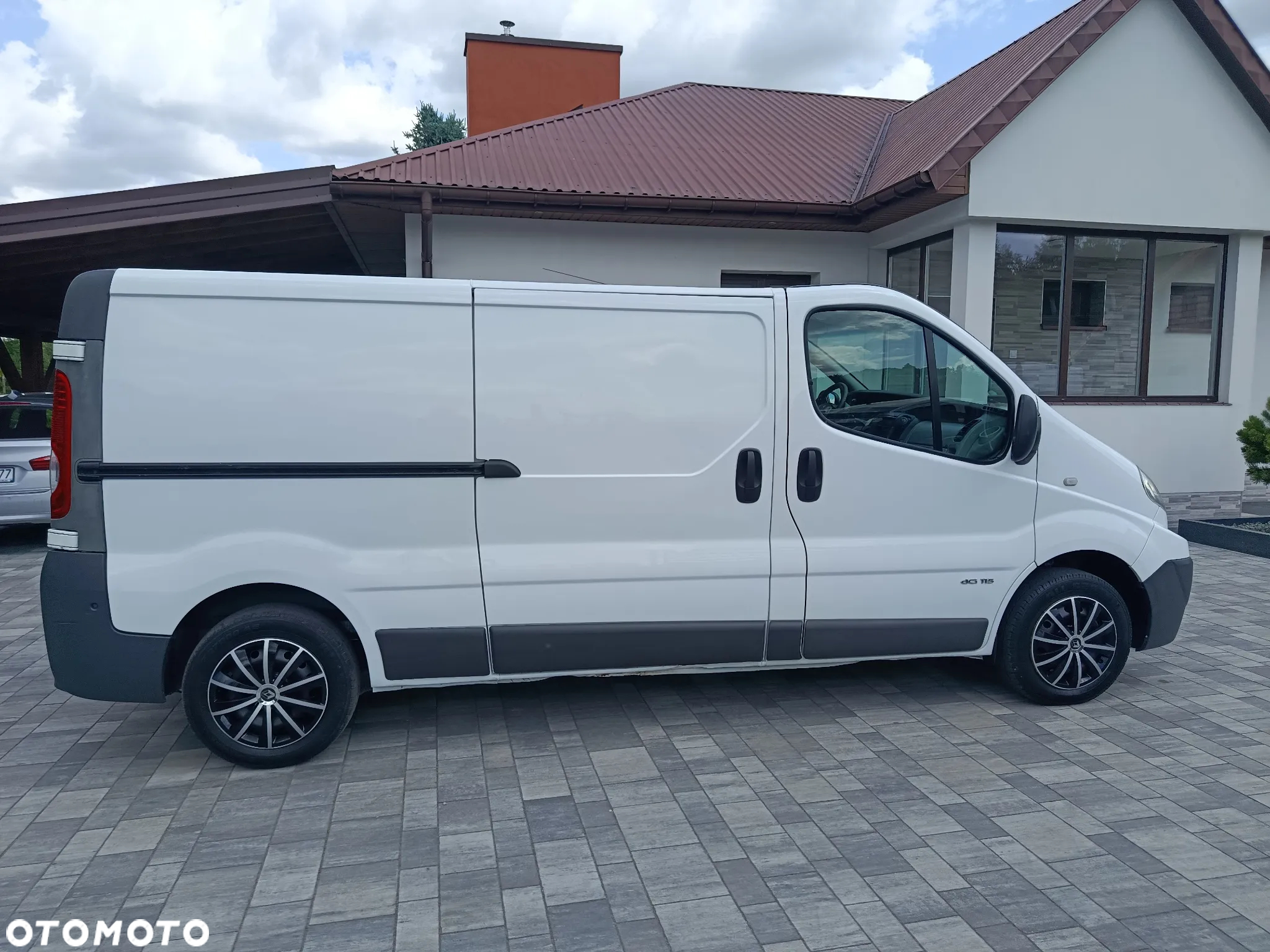 Renault Trafic Long - 7