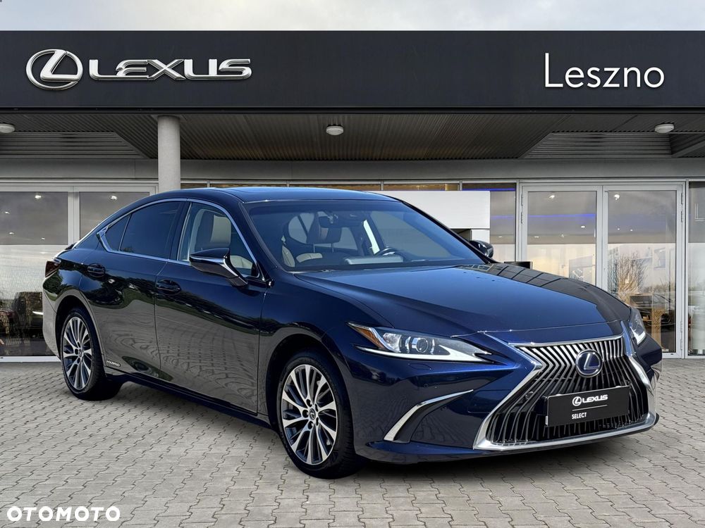 Lexus ES - 5
