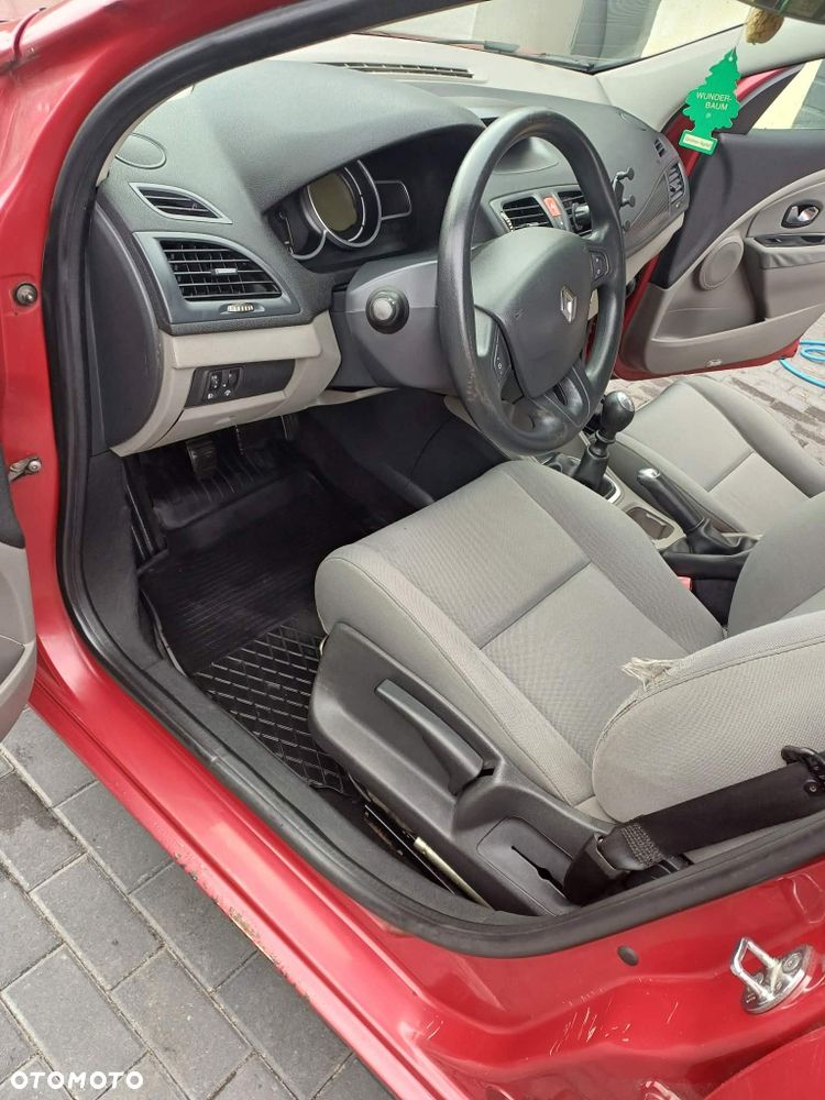 Renault Megane - 6