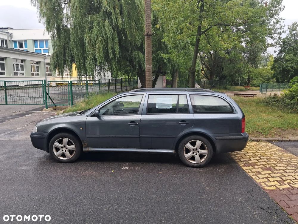 Skoda Octavia - 1