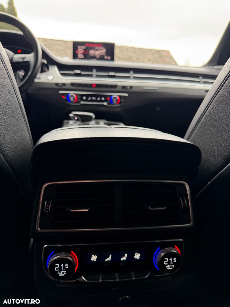 Audi Q7 - 17
