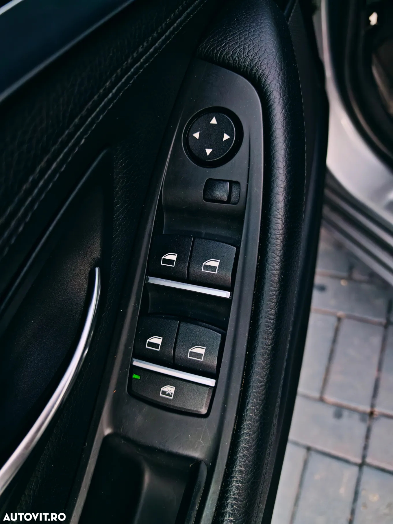 BMW Seria 5 520d - 34