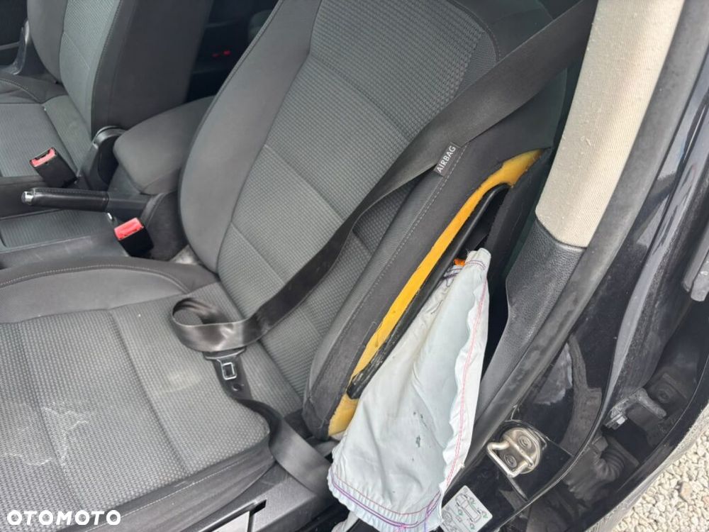 Volkswagen Golf Variant 1.6 TDI DPF Comfortline - 12