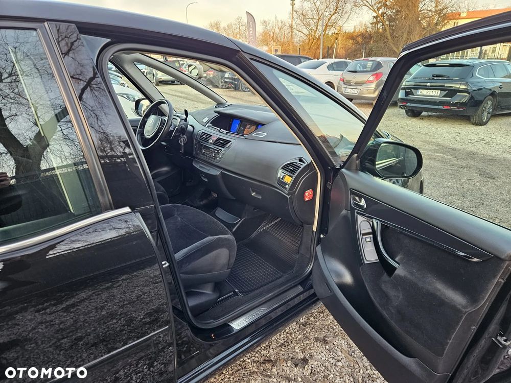 Citroën C4 Picasso 2.0 HDi FAP Exclusive - 23