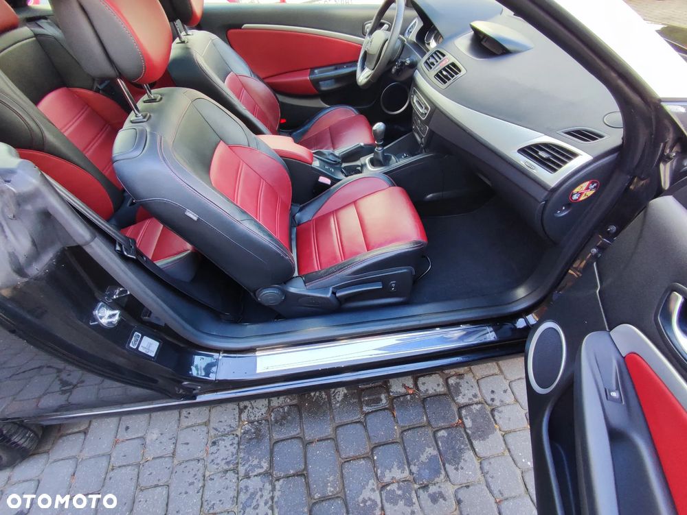 Renault Megane 2010 photo 3