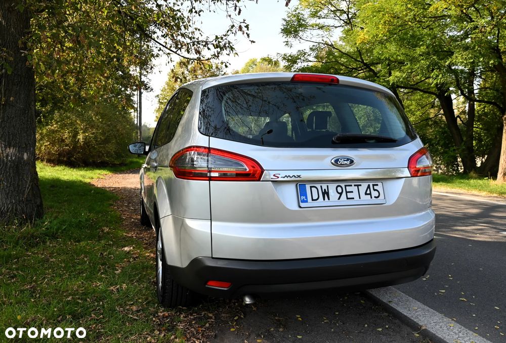 Ford S-Max - 14