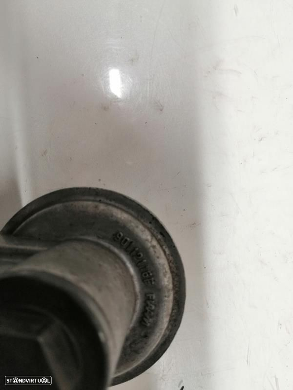 Copo / Corpo / Suporte Filtro Jeep Grand Cherokee Ii (Wj, Wg) - 2
