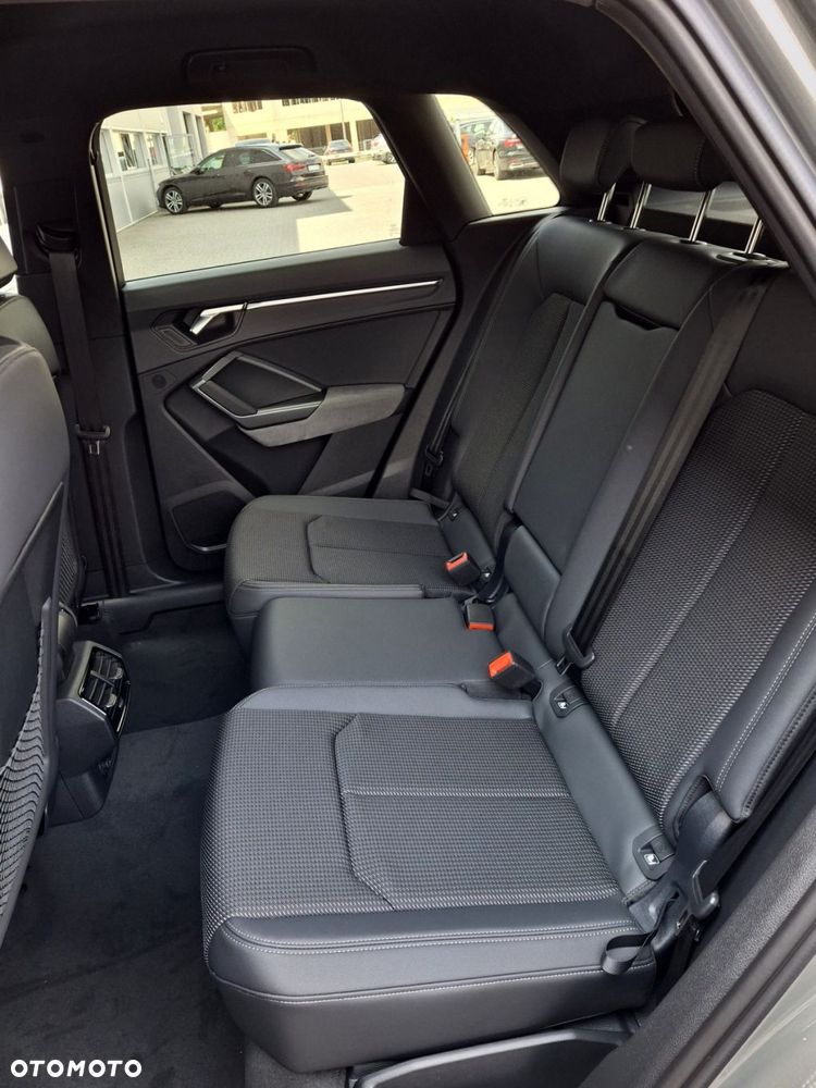 Audi Q3 - 13