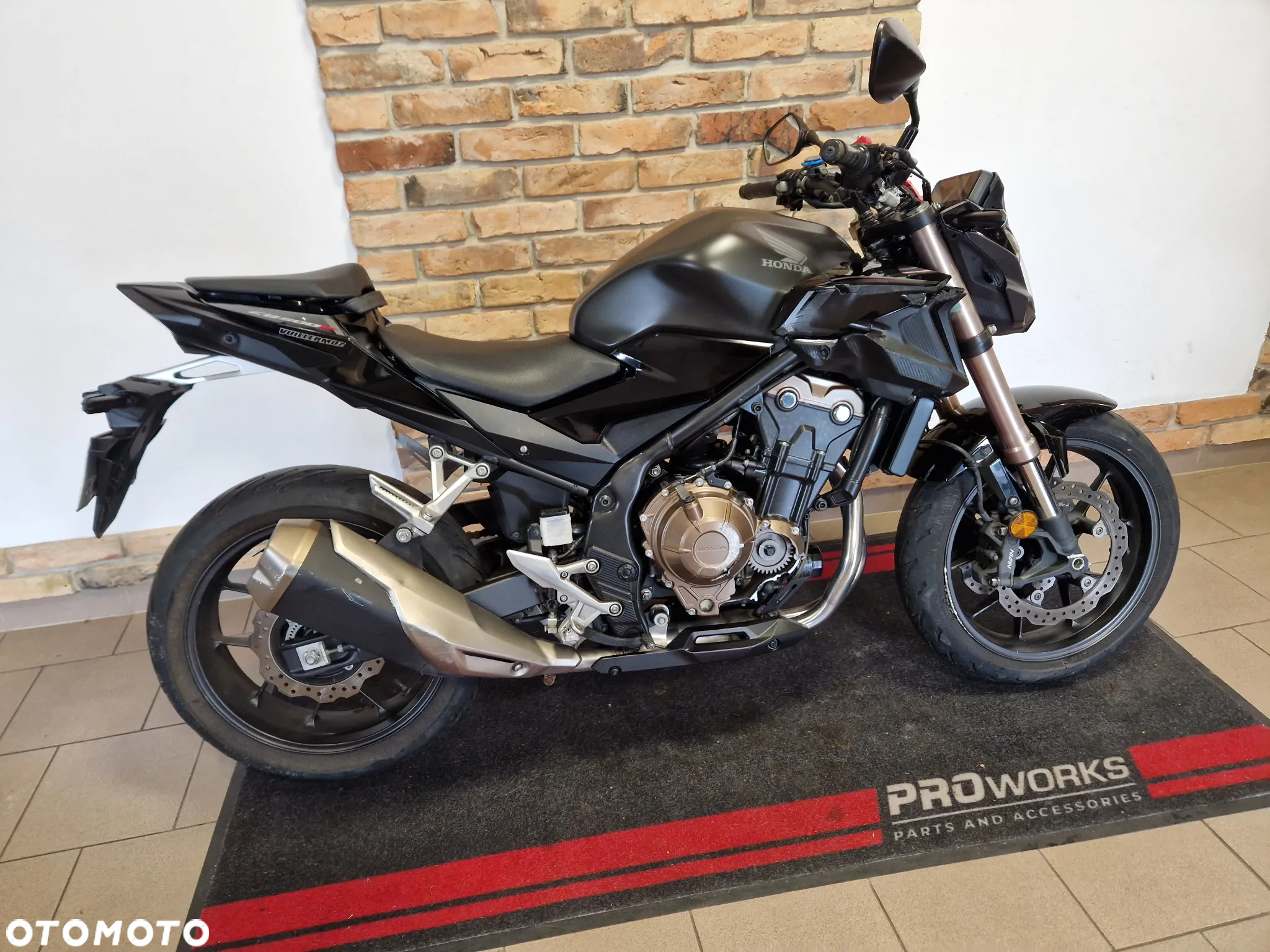 Honda CB - 20