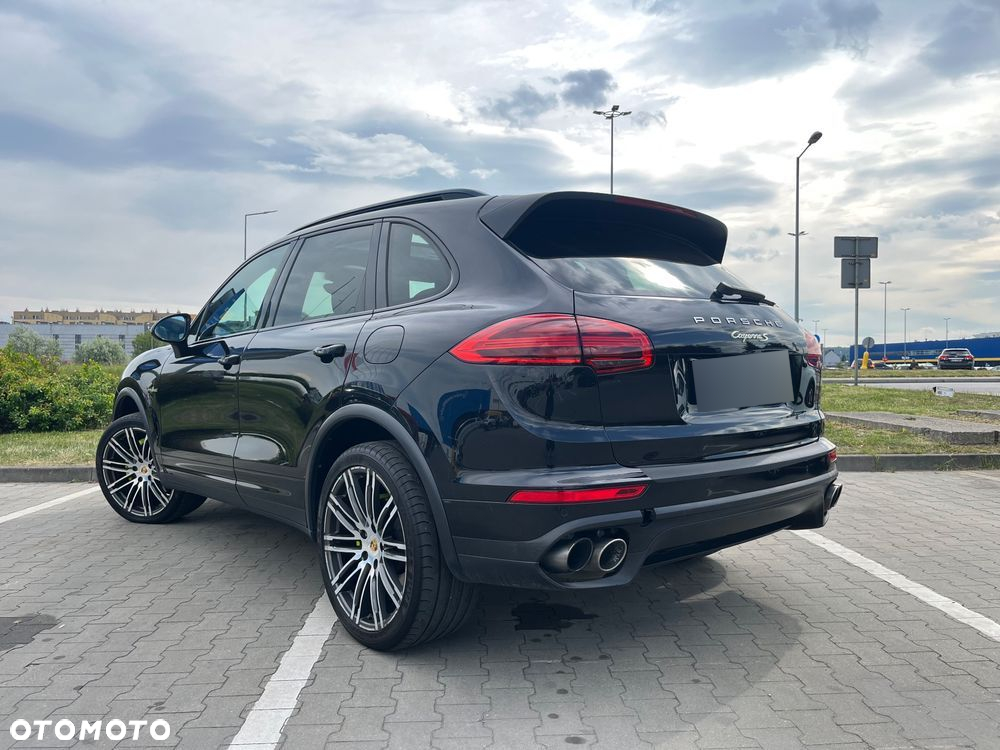 Porsche Cayenne Tiptronic S - 4