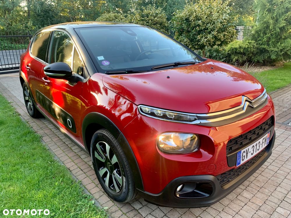 Citroën C3 1.2 PureTech Shine EAT6 - 2