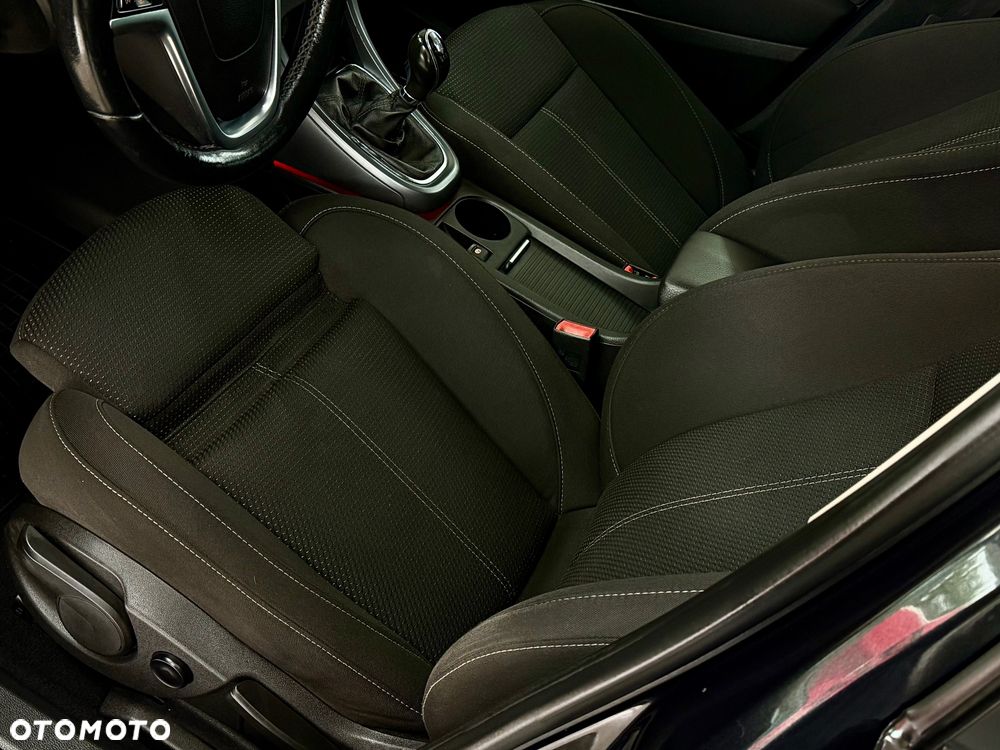Opel Astra - 40