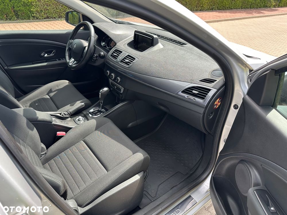 Renault Megane ENERGY dCi 110 EDC LIMITED - 19