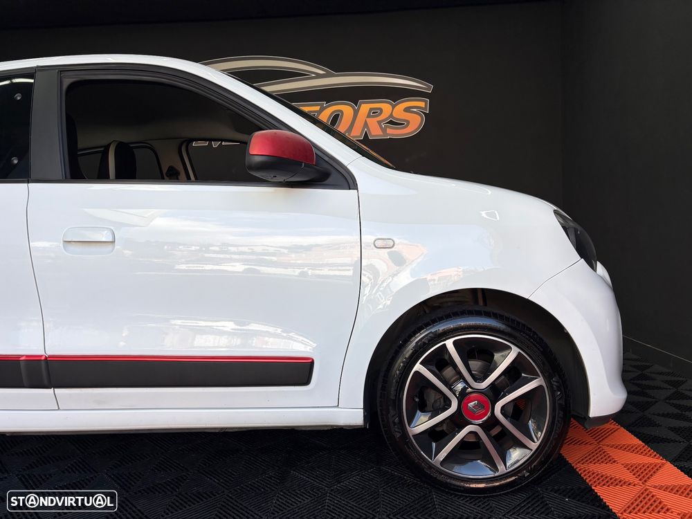 Renault Twingo 0.9 TCe Exclusive - 25