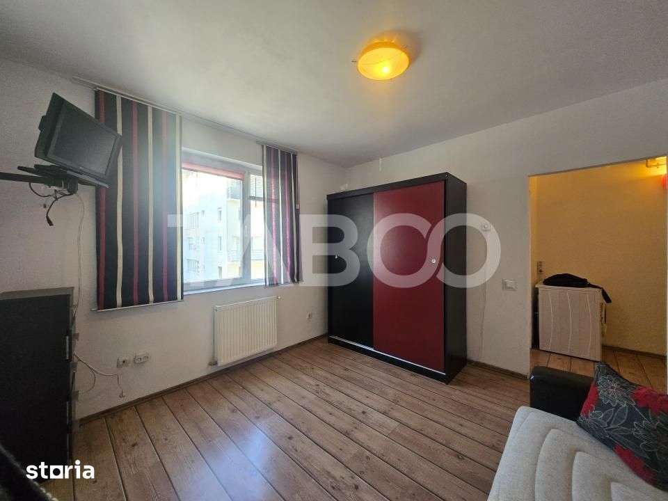 Garsoniera de vanzare decomandata 24mpu zona Turnisor Sibiu — fotografia 1