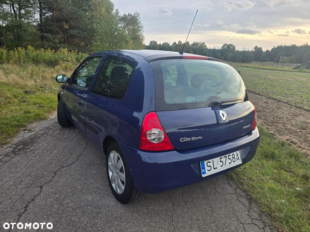 Renault Clio - 6