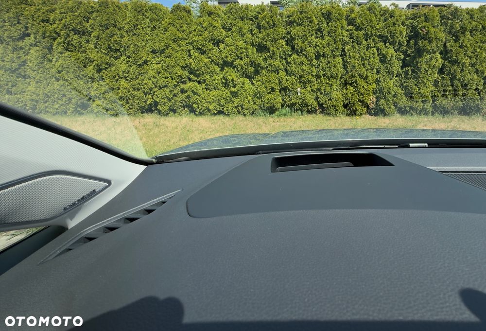 Volkswagen Golf 2.0 TDI Style DSG - 23