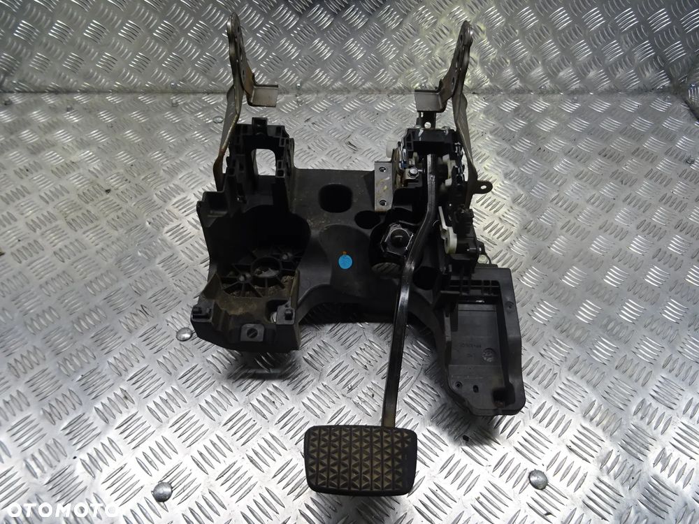 OPEL INSIGNIA A 08-12 2.0 CDTI SEDAN PEDAŁ HAMULCA AUTOMAT 13219223 - 1