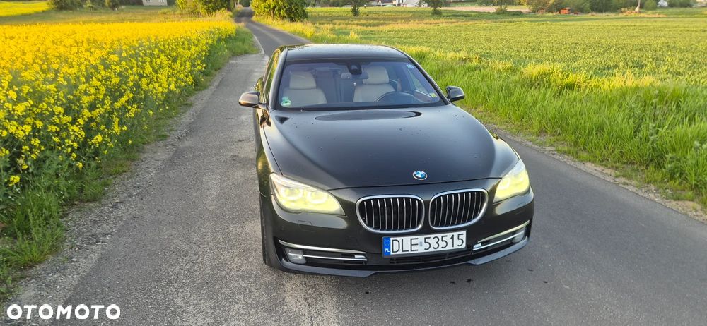 BMW Seria 7 730Ld - 12