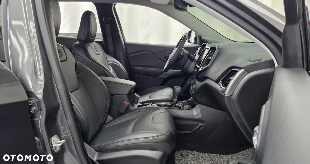 Jeep Cherokee 3.2 V6 Active Drive I Overland - 15